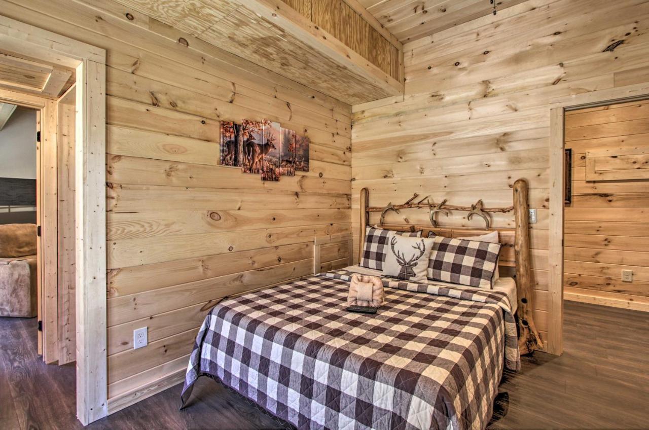 The Phoenix Cabin With Hot Tub In Gatlinburg! المظهر الخارجي الصورة